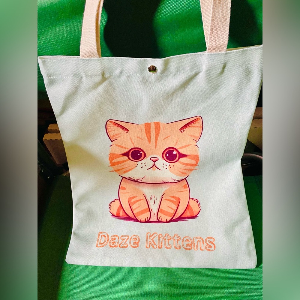 NEW Cute Cat Print Canvas Tote Bag - Picture 2 of 9